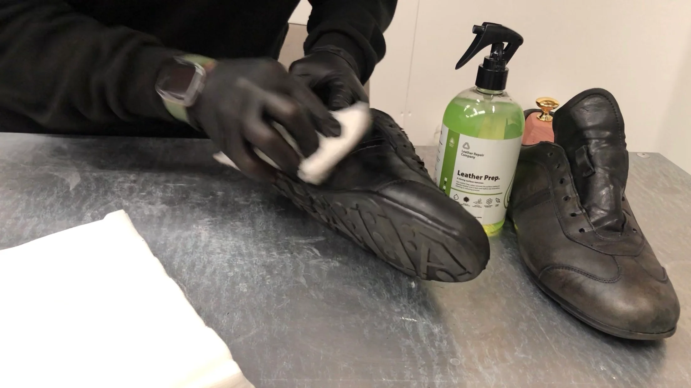 Leather Surface Preparation Removes Top Coat & Paint LRC15 - Image 5