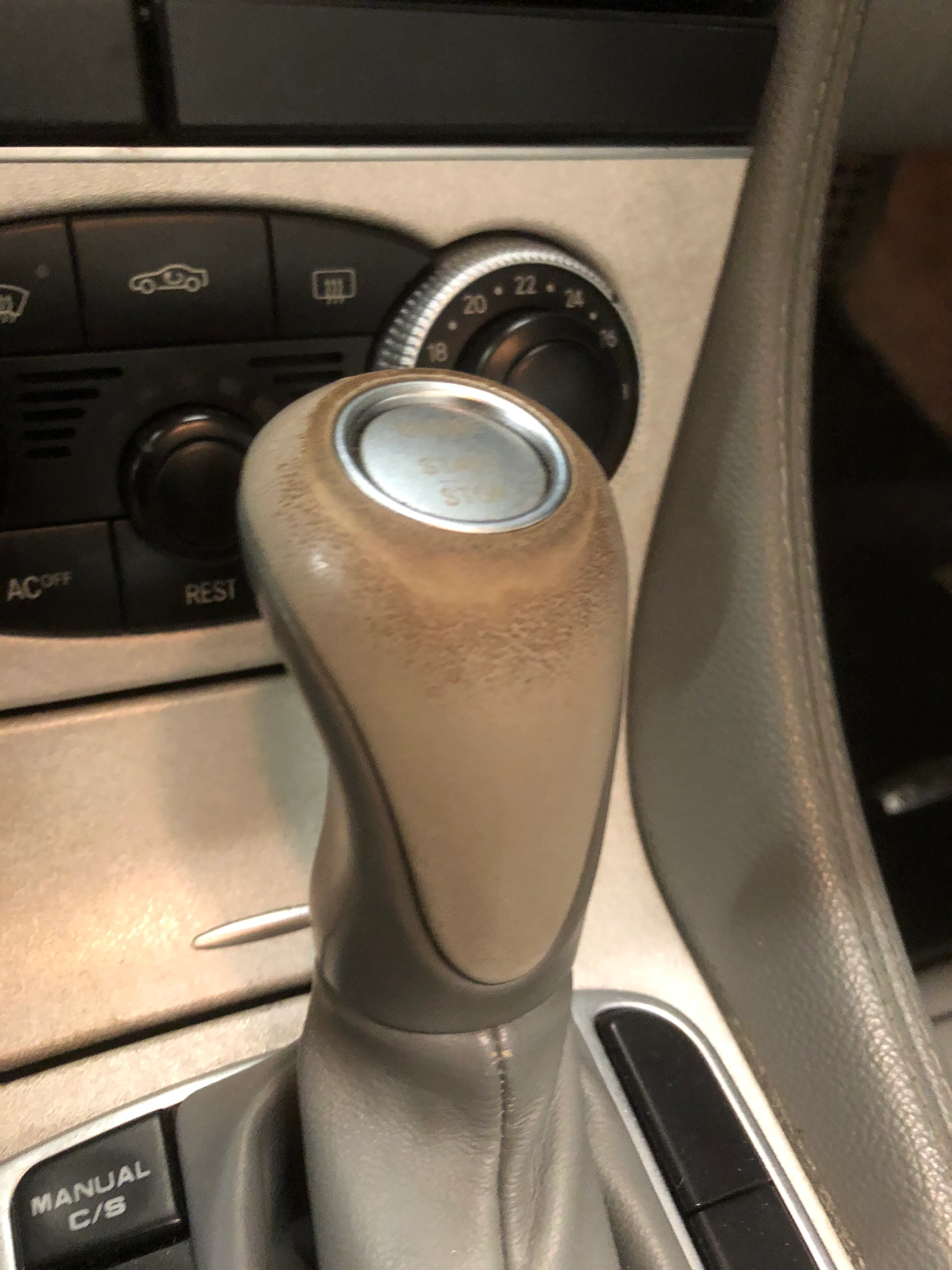 Leather Steering Wheel & Leather Scuff Repair Kit - Image 35