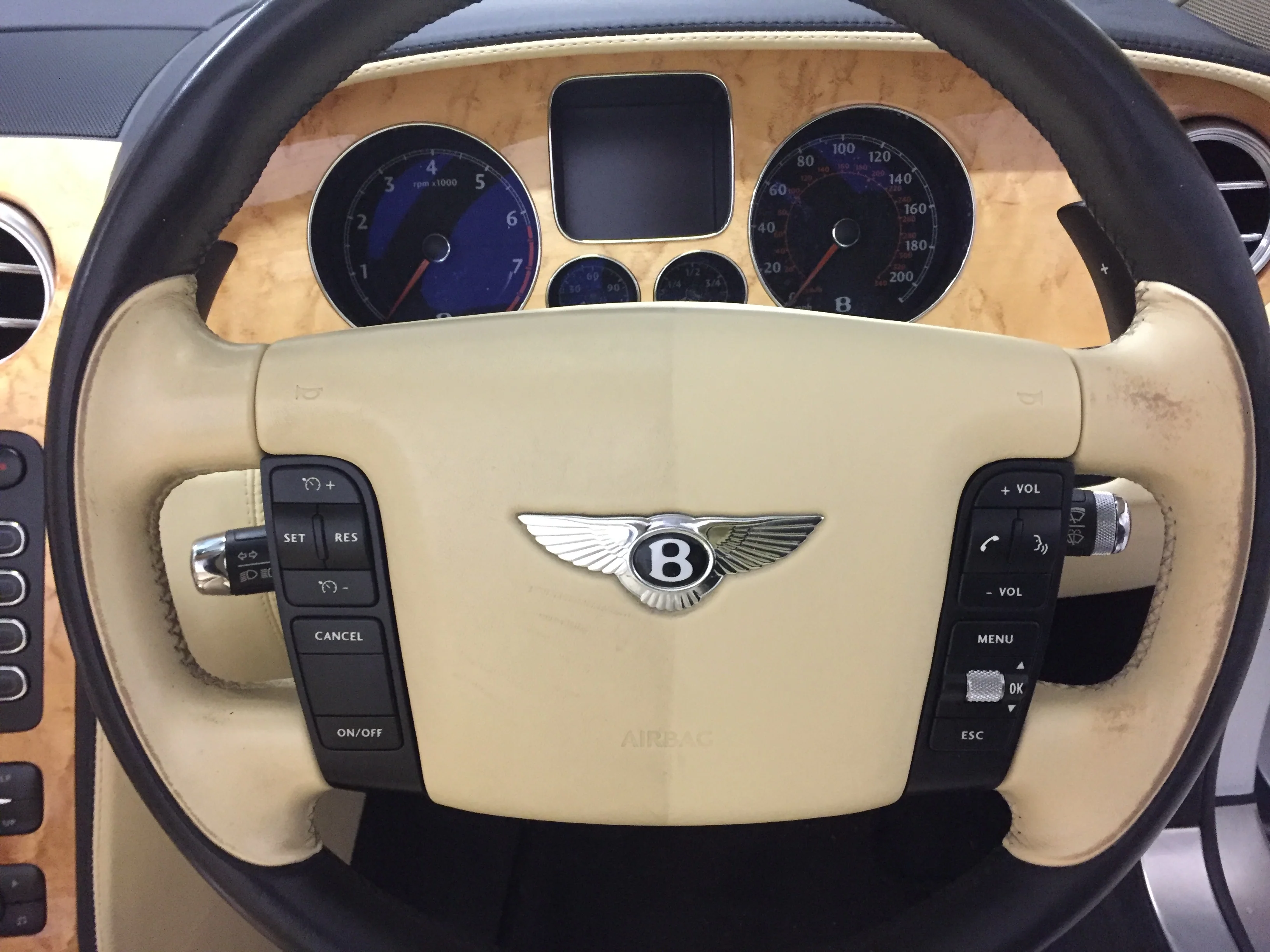 Leather Steering Wheel & Leather Scuff Repair Kit - Image 7
