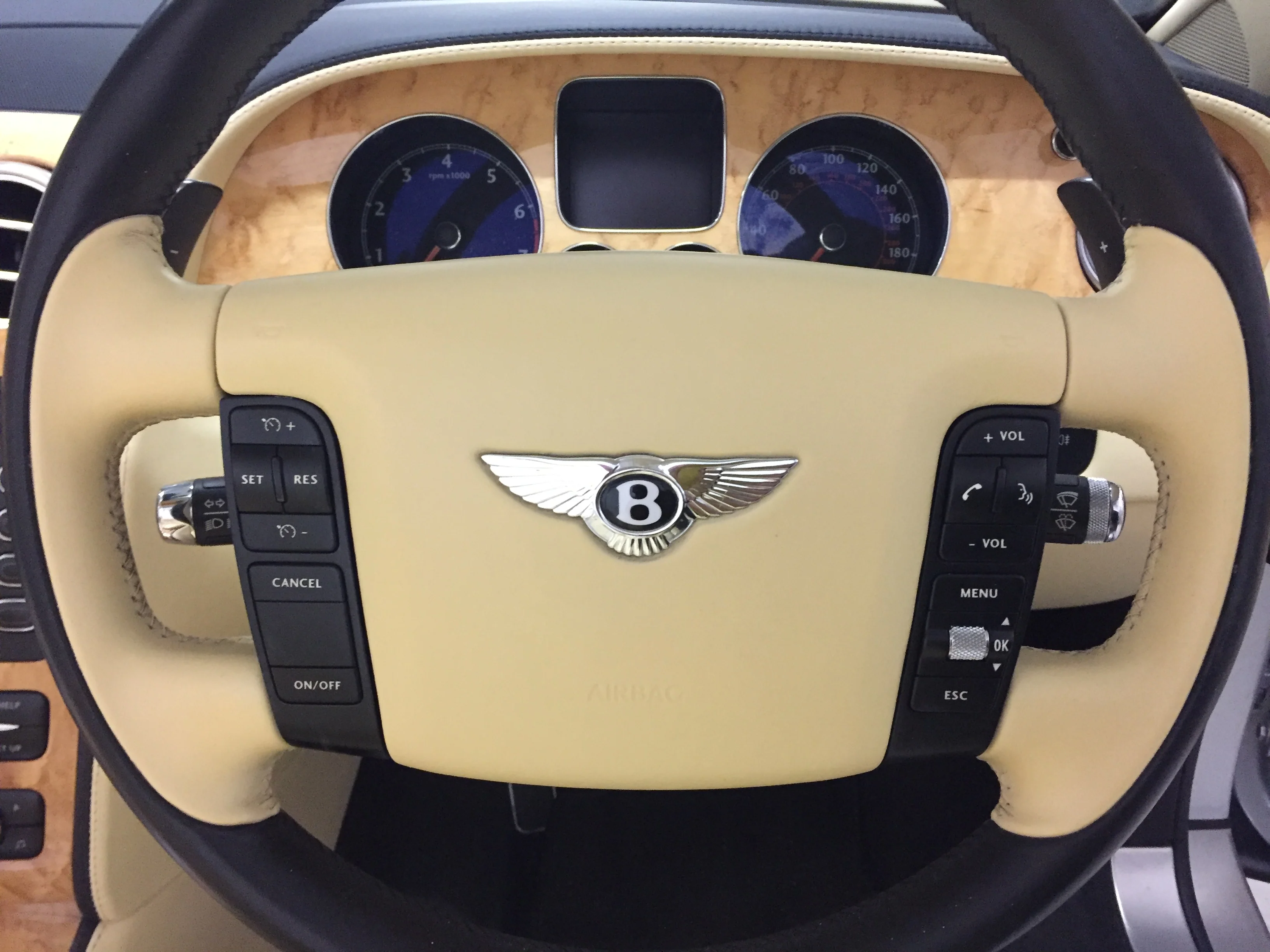 Leather Steering Wheel & Leather Scuff Repair Kit - Image 8
