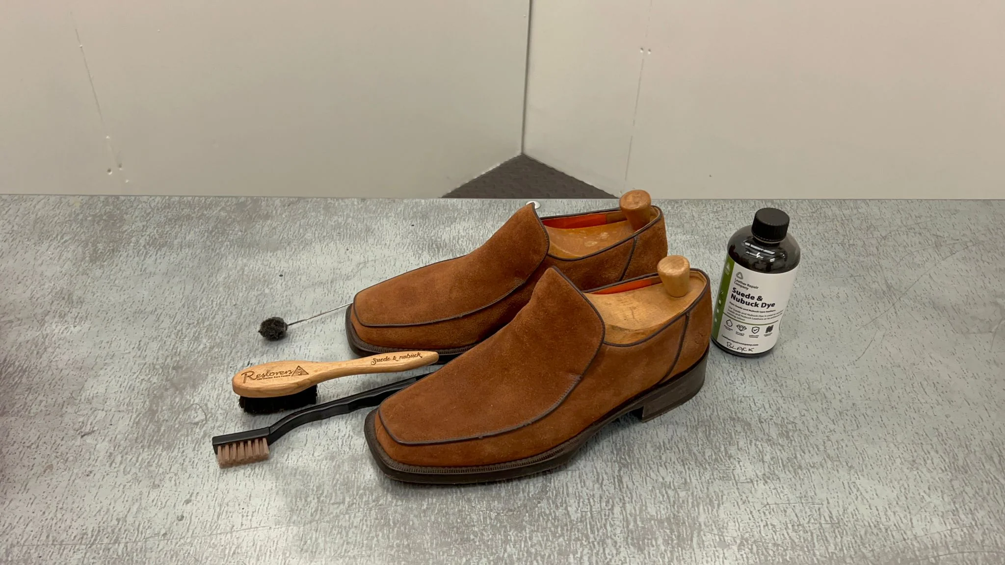 Suede and Nubuck Dye LRC62 (Distributor 39095090) - Image 10