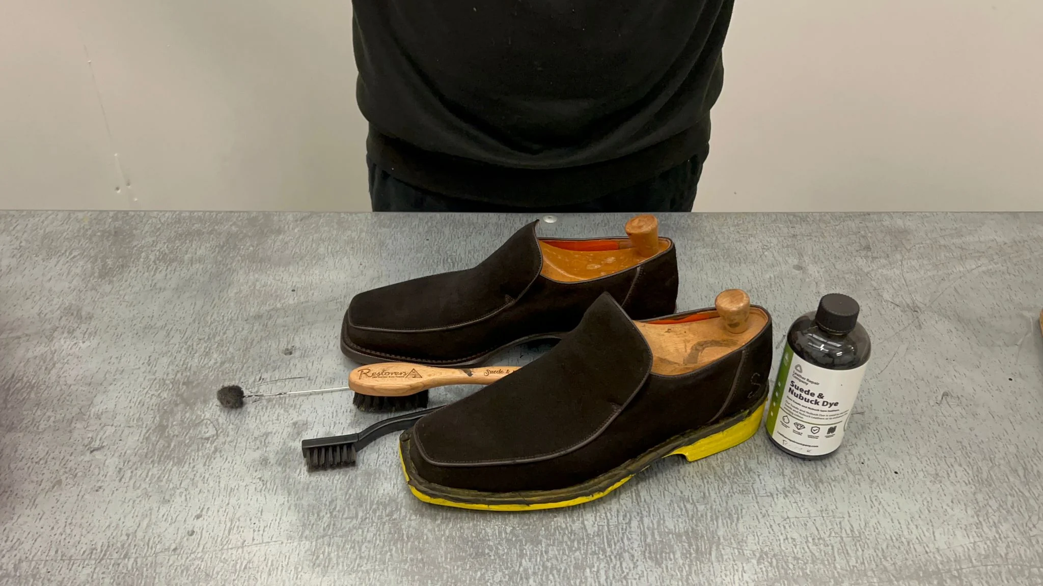 Suede and Nubuck Dye LRC62 (Trade) - Image 11